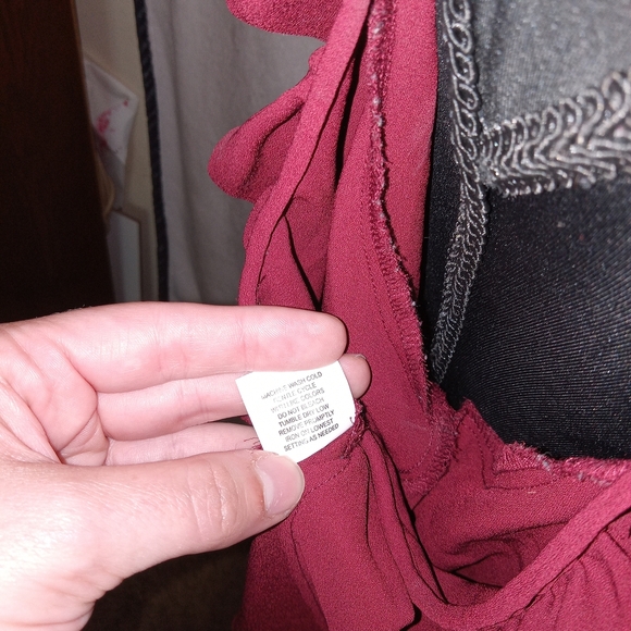 NY Collection Women's Flutter Sleeve Blouse - Burgundy - Picture 12 of 12